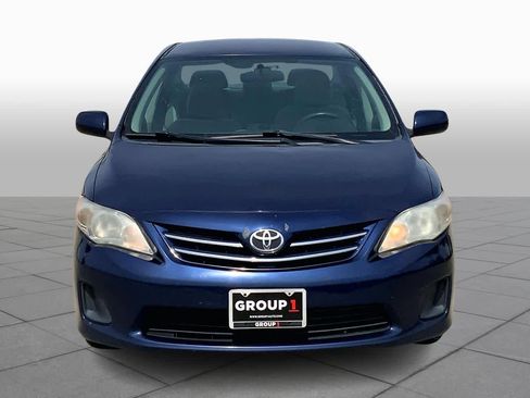 Used 2013 Toyota Corolla LE image 3