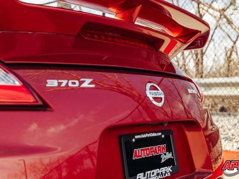 Used 2013 Nissan 370Z NISMO image 37