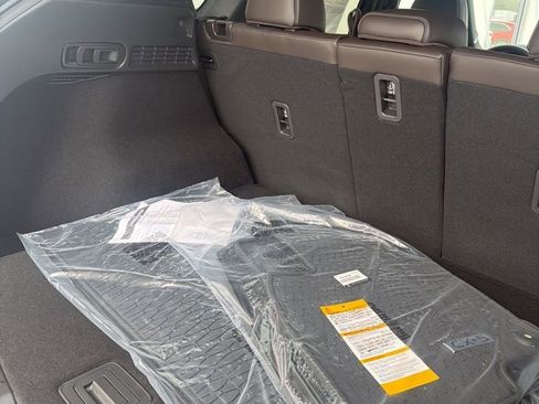 New 2025 MAZDA CX-5 Signature image 10