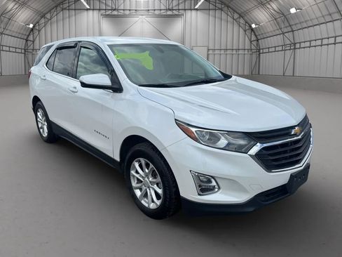 Used 2018 Chevrolet Equinox LT AWD/4WD image 3