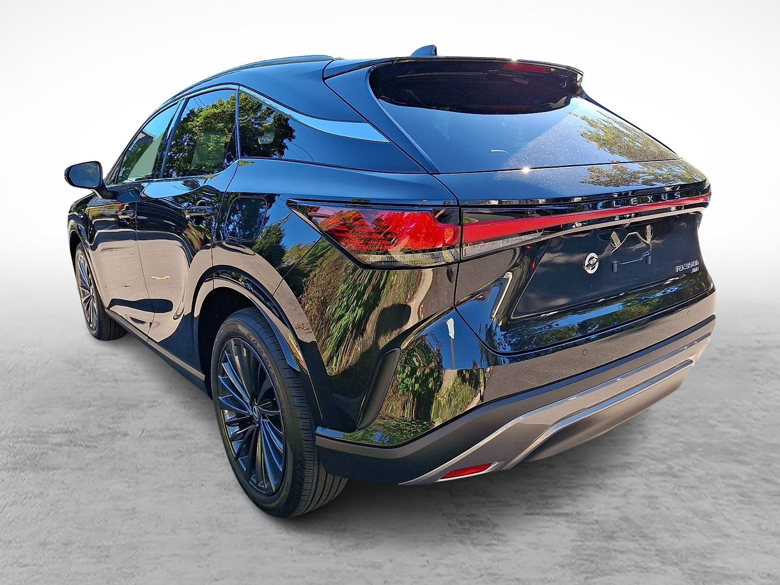 New 2026 Lexus RX 350h AWD/4WD image 3
