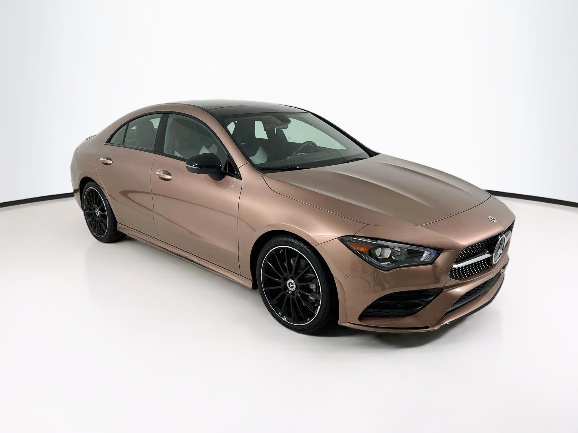 Used 2023 Mercedes-Benz CLA 250 image 1