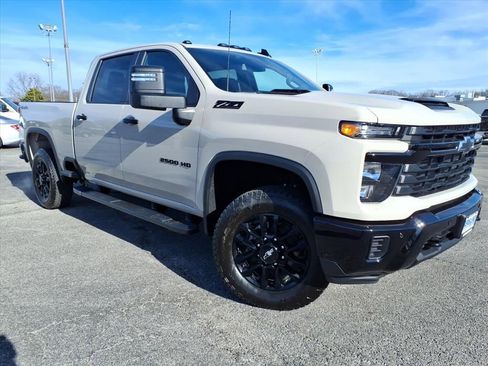 New 2026 Chevrolet Silverado 2500 Custom w/ Custom Value Package image 2
