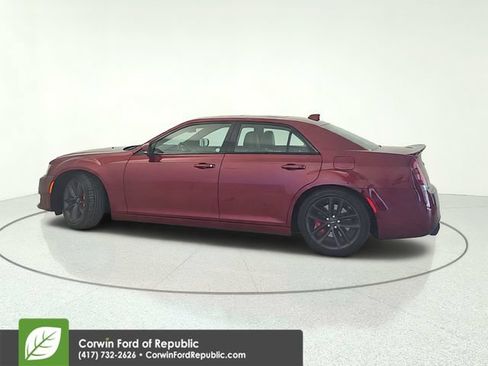 Used 2023 Chrysler 300 C RWD image 3