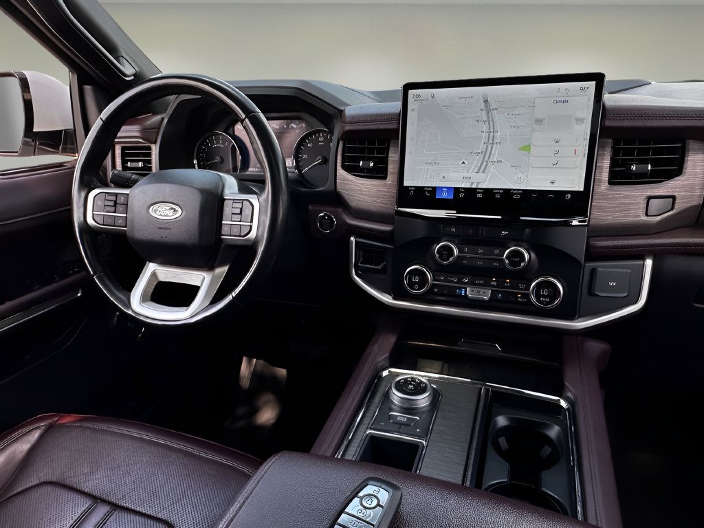 Used 2024 Ford Expedition Max Limited RWD image 6