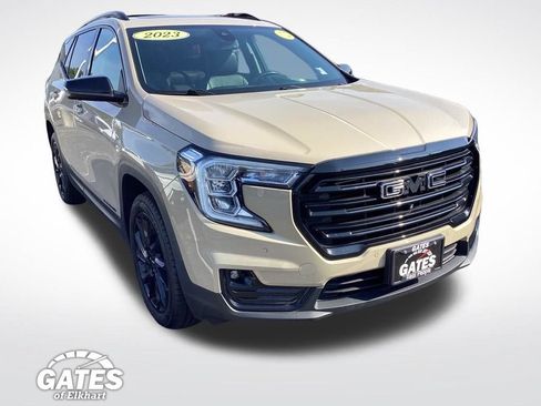 Used 2023 GMC Terrain SLT w/ Infotainment Package II AWD/4WD image 1