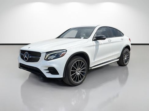 Used 2018 Mercedes-Benz GLC 300 4MATIC Coupe image 7