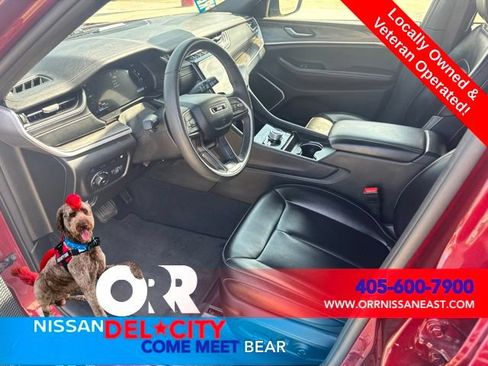 Used 2024 Jeep Grand Cherokee Limited 4xe AWD/4WD image 12