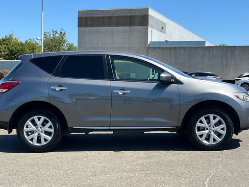 Used 2014 Nissan Murano S FWD image 6