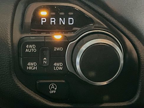 Used 2024 RAM 1500 Lone Star AWD/4WD image 17