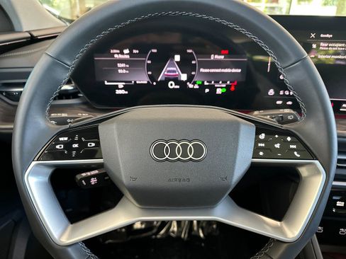 Certified 2025 Audi Q5 Premium w/ Convenience Package AWD/4WD image 24