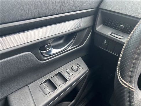 Certified 2024 Honda CR-V LX image 10