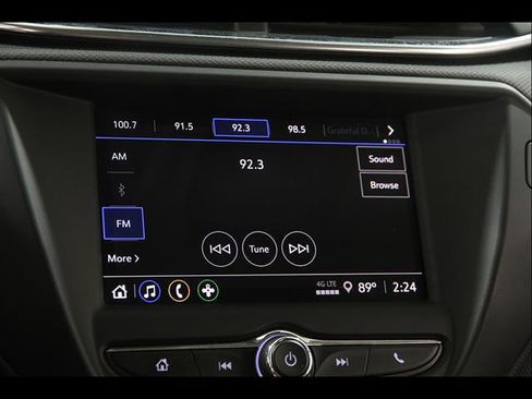 Used 2023 Chevrolet TrailBlazer LT AWD/4WD image 10
