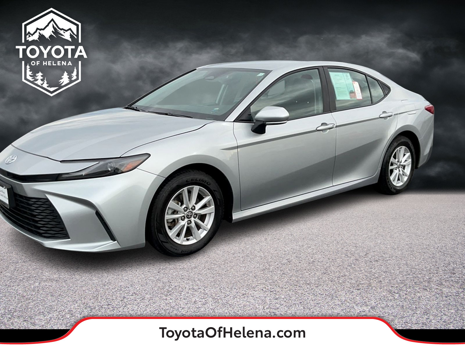 Used 2025 Toyota Camry LE FWD image 1