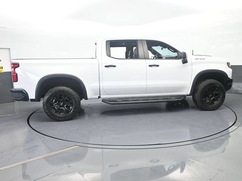 Used 2024 Chevrolet Silverado 1500 ZR2 w/ Technology Package AWD/4WD image 7
