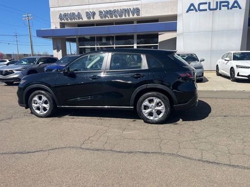 Used 2024 Honda HR-V LX image 7