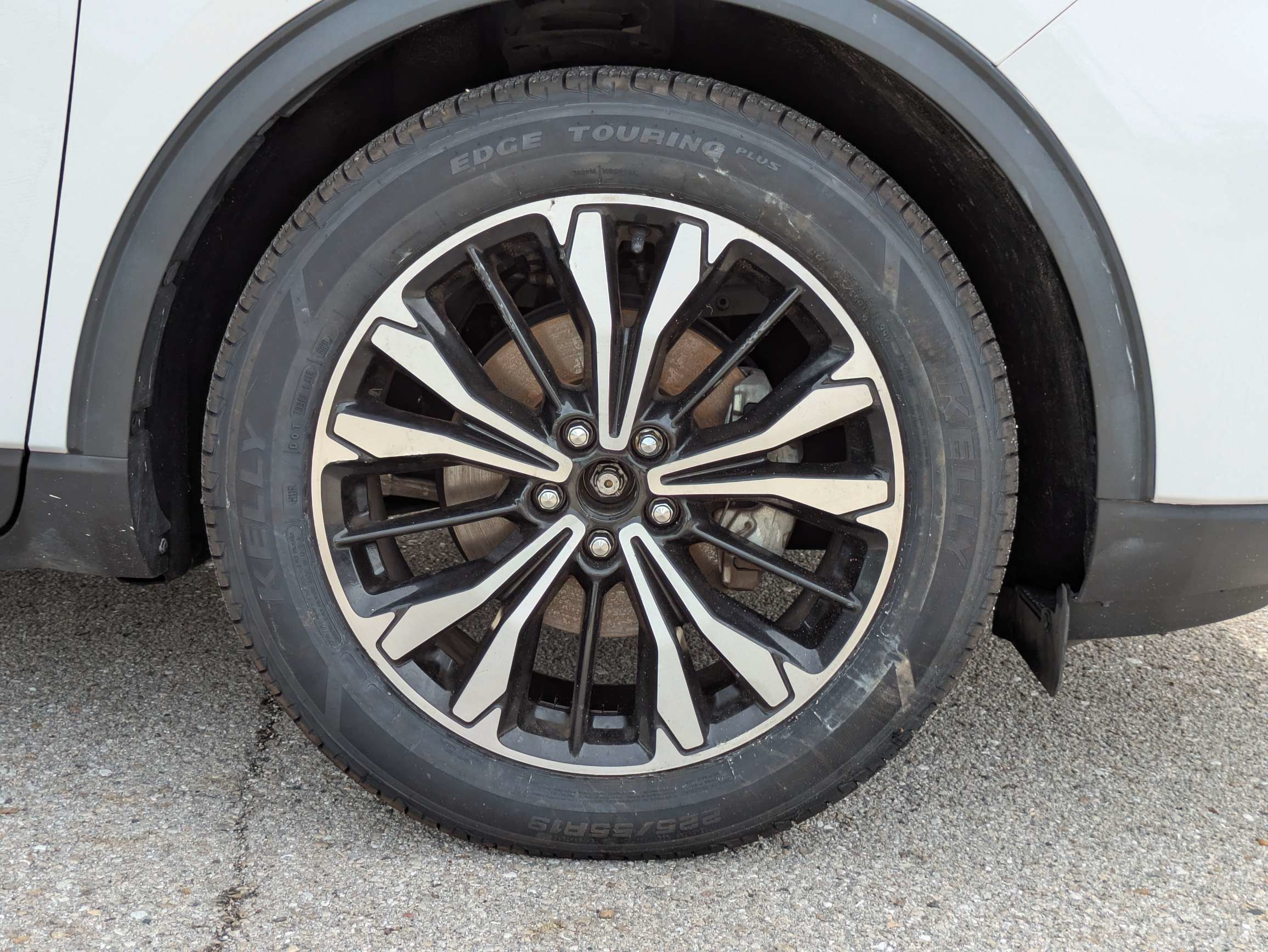Used 2022 Ford Escape SE w/ SE Sport Appearance Package FWD image 14