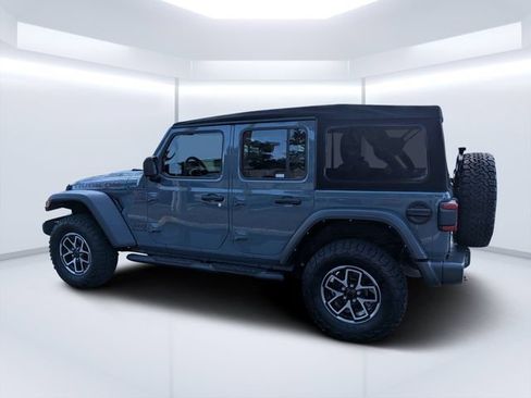 Certified 2024 Jeep Wrangler Unlimited Rubicon AWD/4WD image 5