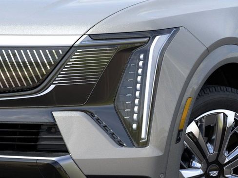 New 2025 Cadillac Escalade IQ Luxury 2 w/ LPO, Radiant Package image 10