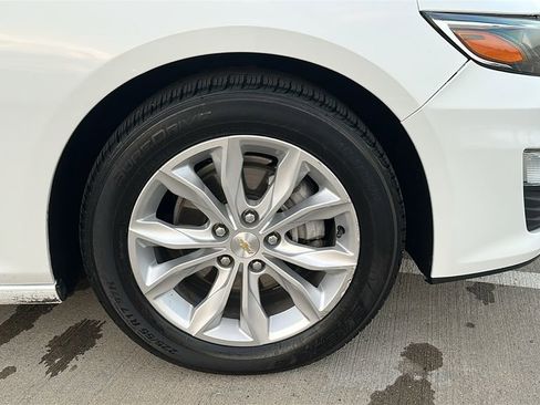 Used 2024 Chevrolet Malibu LT image 15