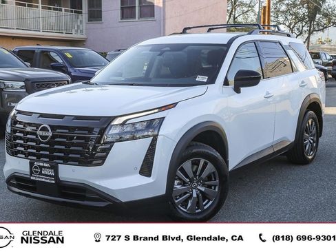 New 2026 Nissan Pathfinder SV image 1