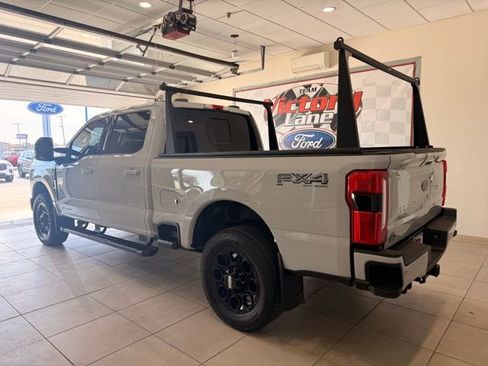 Used 2025 Ford F350 Lariat w/ Lariat Ultimate Package AWD/4WD image 8