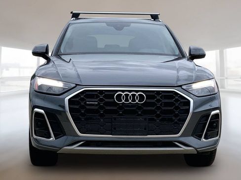 Used 2023 Audi Q5 e Premium Plus w/ Premium Plus Package AWD/4WD image 3