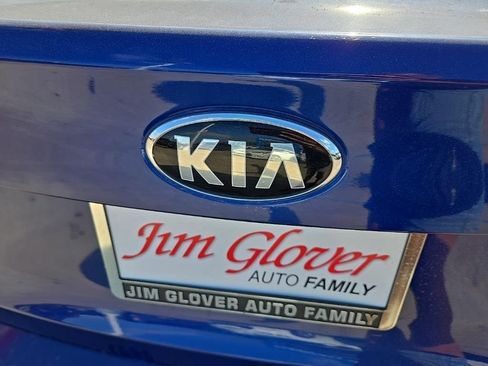 Used 2017 Kia Forte LX image 31