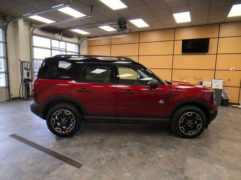 New 2026 Ford Bronco Sport Outer Banks AWD/4WD image 8