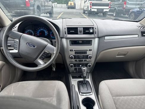 Used 2011 Ford Fusion SE w/ 201A Rapid Spec Order Code FWD image 12