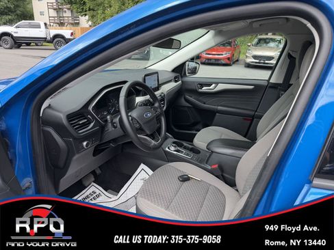 Used 2021 Ford Escape SE w/ Convenience Package AWD/4WD image 9