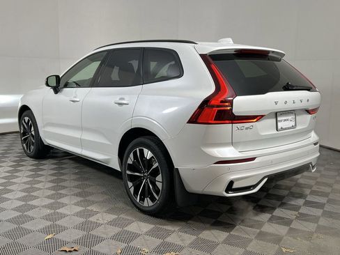 New 2026 Volvo XC60 B5 Ultra w/ Climate Package image 6