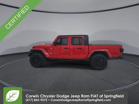 Certified 2020 Jeep Gladiator Overland AWD/4WD image 14