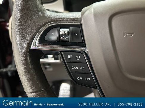 Used 2022 Lincoln Nautilus FWD image 24