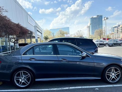 Used 2014 Mercedes-Benz E 350 4MATIC Sedan image 8