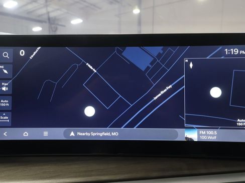 Used 2025 Kia Sorento SX image 13