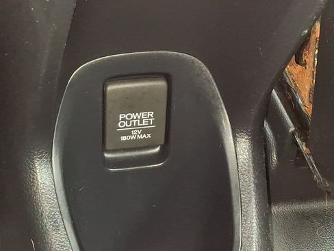 Used 2018 Honda HR-V EX image 26