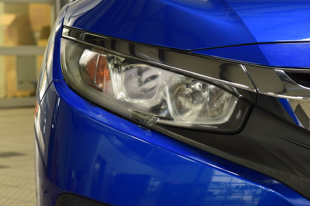 Used 2018 Honda Civic EX image 12