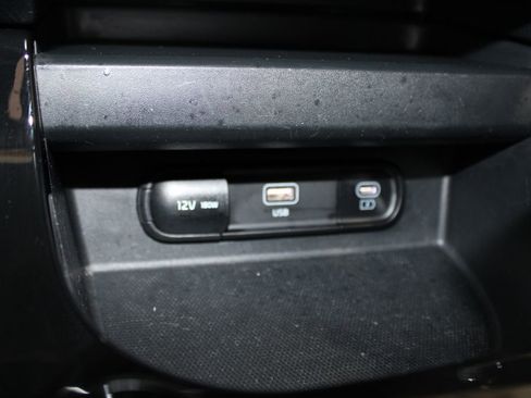 Used 2025 Kia Seltos S image 47