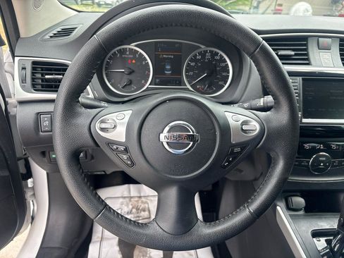 Used 2019 Nissan Sentra SV w/ Protection Package image 10