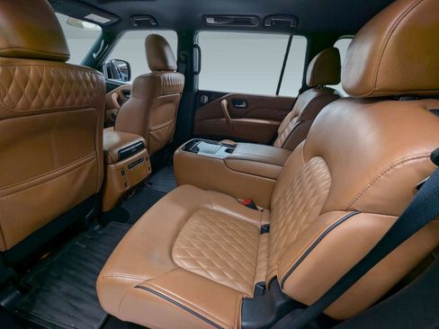 Used 2024 INFINITI QX80 Sensory AWD/4WD image 22