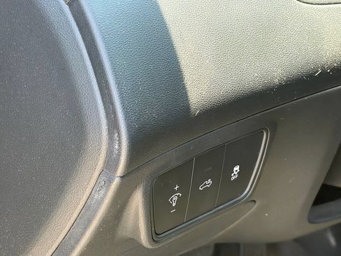 Used 2022 Hyundai Santa Cruz SEL w/ Activity Package FWD image 8