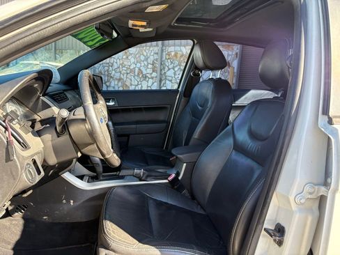 Used 2009 Ford Focus SEL image 7