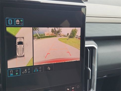 New 2026 GMC Acadia Elevation image 29