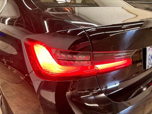 Used 2019 BMW 330i Sedan w/ Convenience Package RWD image 31