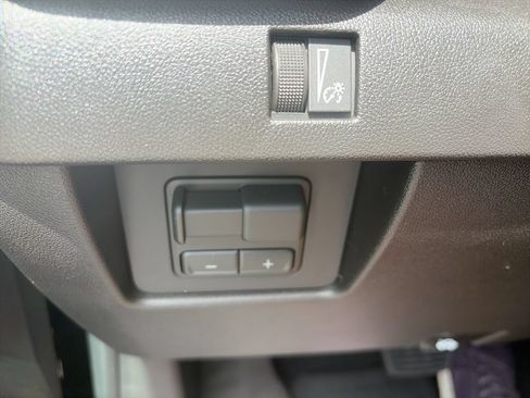 New 2026 GMC Canyon Elevation w/ Convenience Package RWD image 24