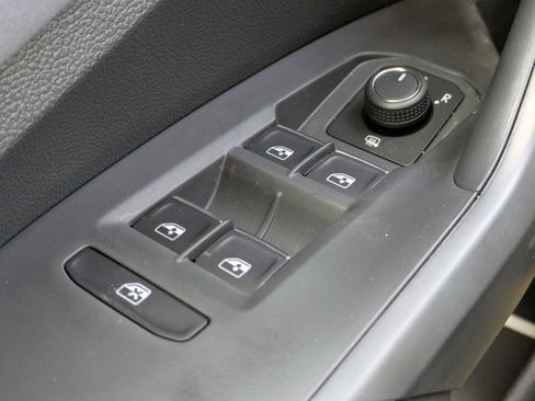 New 2026 Volkswagen Jetta SE image 28