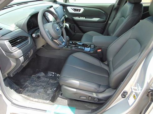 New 2026 Subaru Forester Touring AWD/4WD image 10