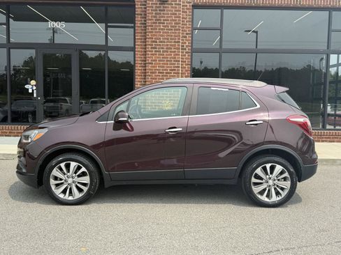 Used 2018 Buick Encore Preferred AWD/4WD image 3