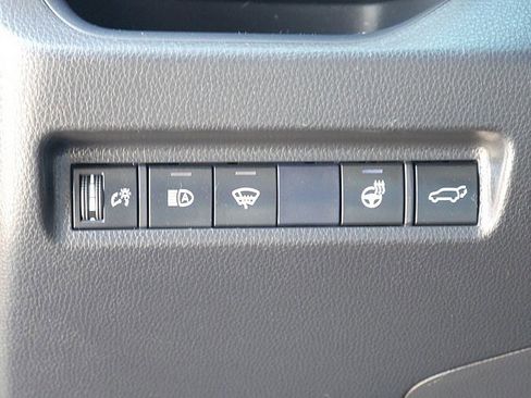 Used 2021 Toyota RAV4 XLE Premium image 26